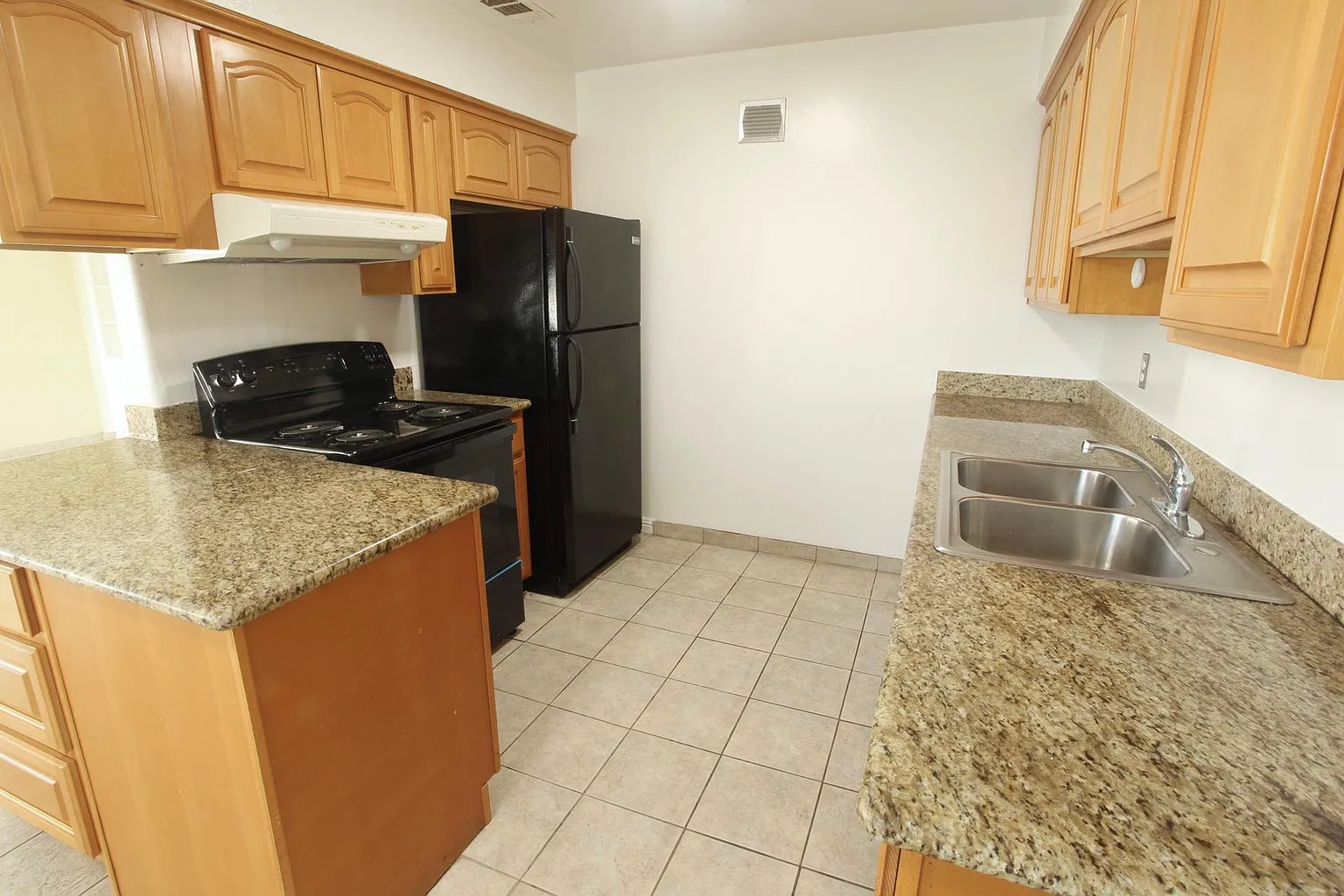 1801 El Parque Ct APT E photo 1