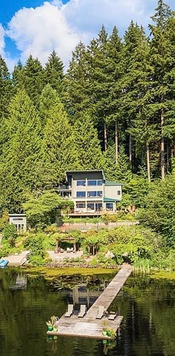 1st image of 9819 Crystal Lake Dr