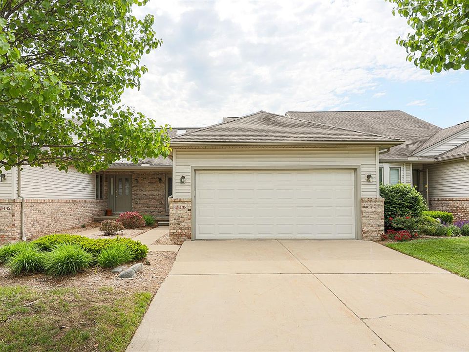 1st image of 438 Cottonwood Ln