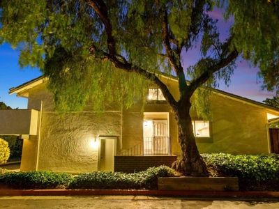 20179 Northwest Sq, Cupertino, CA, 95014
