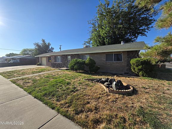 3rd image of 761 W A St