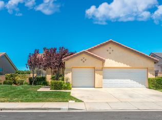 3823 Vitrina Ln, Palmdale, CA 93551