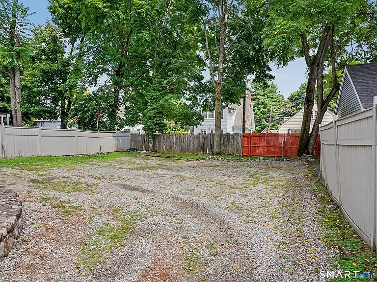 14 Center Ave #1S — Photo 19