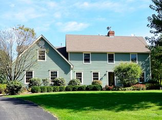 14N855 Sunset Dr, Hampshire, IL