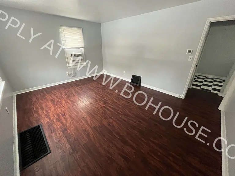 7409 Bradbury Ave — Photo 14