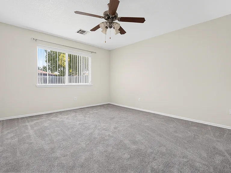 337 W Chantilly Way — Photo 15