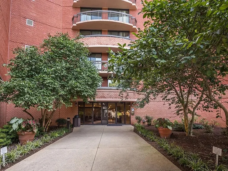 2230 George C Marshall Dr #813 — Photo 25