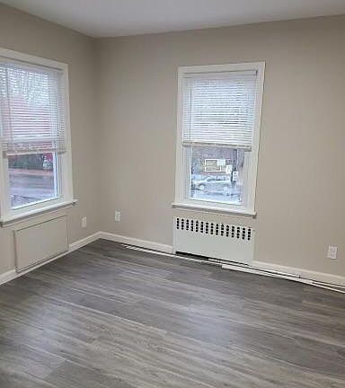 3rd image of 249 Mount Pleasant Ave #2