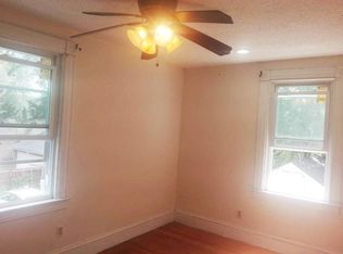 54 Lyndale St, Springfield, MA 01108