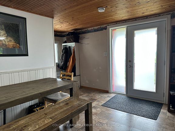 2nd image of 12169 Deeks Rd