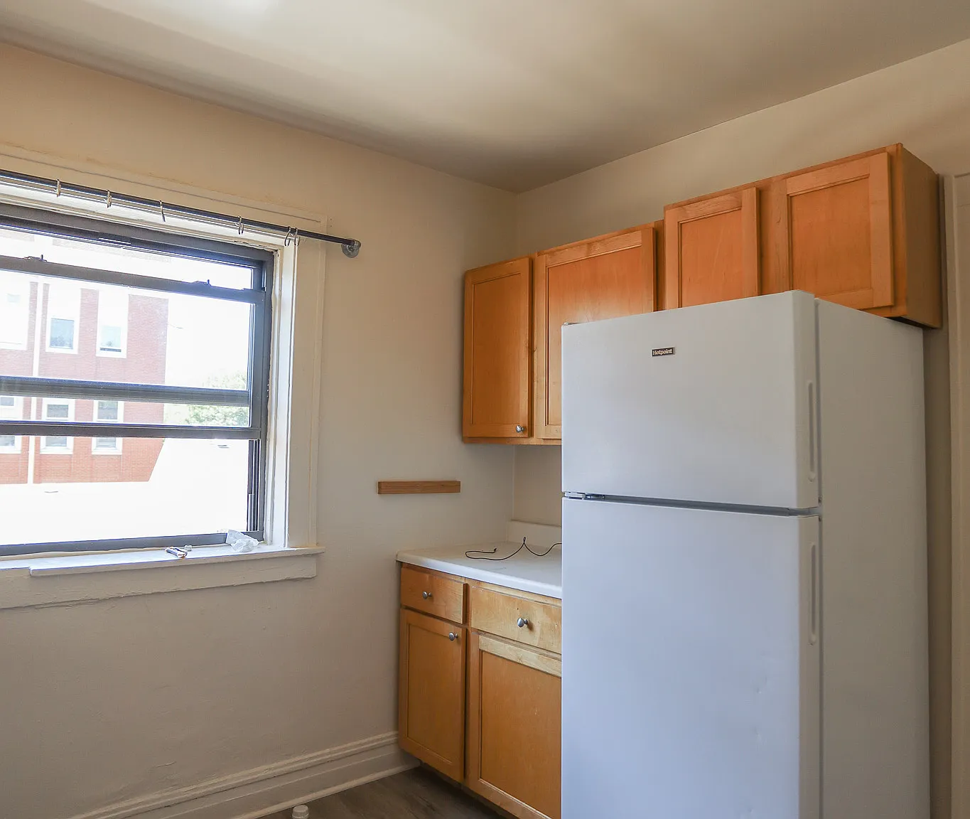 2 bed, 1200 sqft, $2,100 — Photo 2