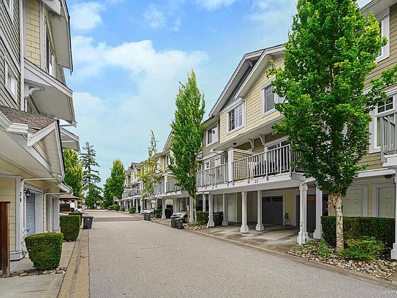 4th image of 16355 82nd Ave #23