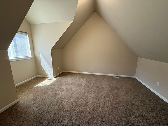 2nd image of 2593 22nd Ave NE