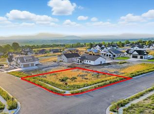 895 E 100 N, Hyde Park, UT 84318