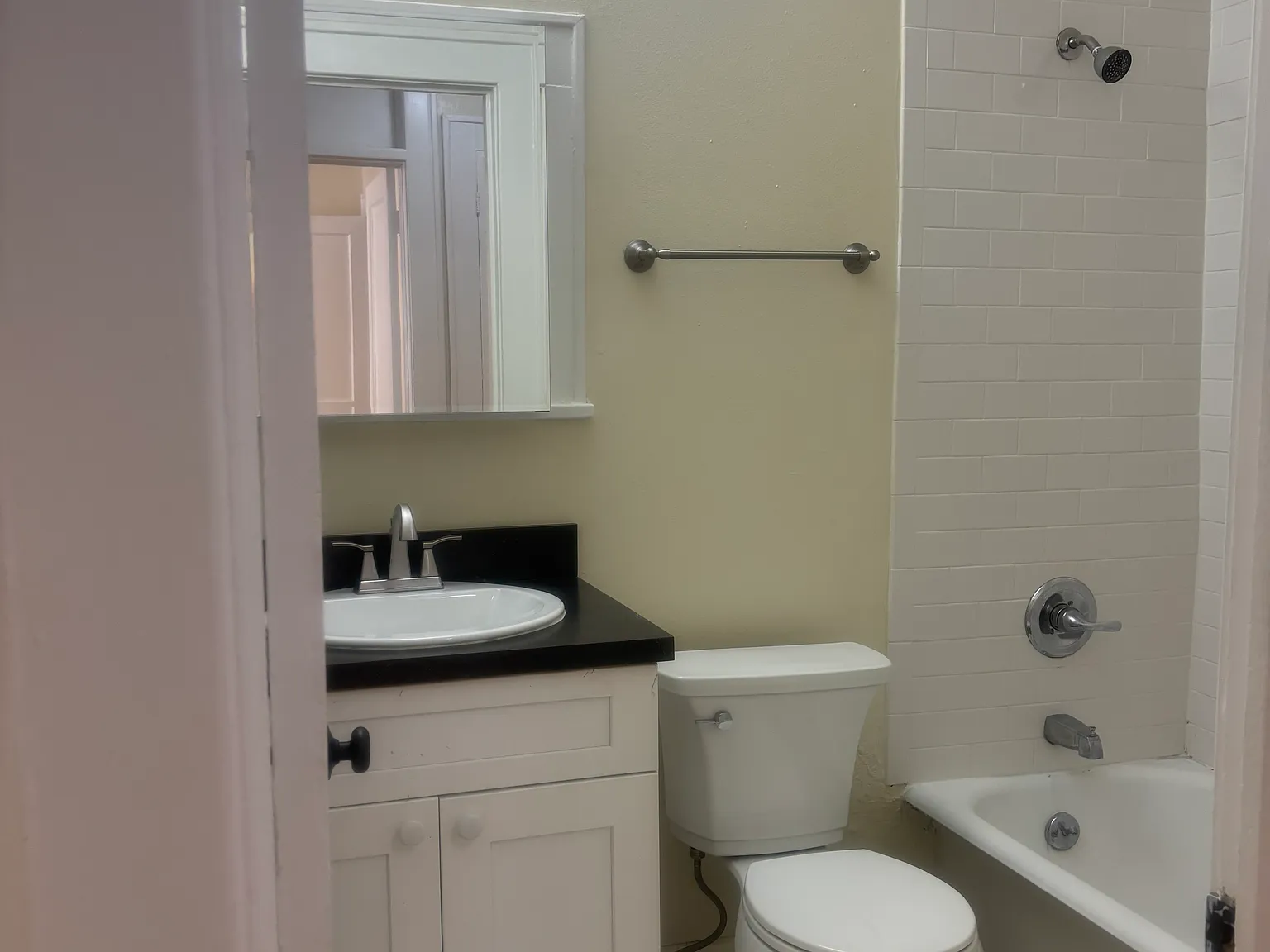 1 bed, 700 sqft, $1,135 — Photo 4