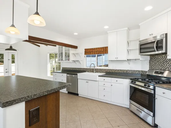 835 Barsby St, Vista, CA 92084
