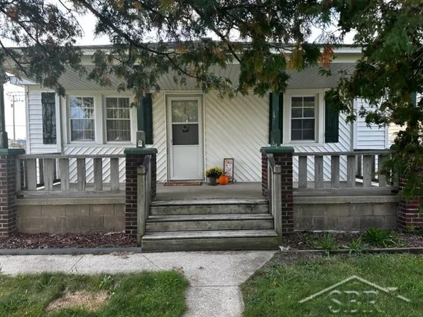 606 S Mercer St, Pinconning, MI 48650