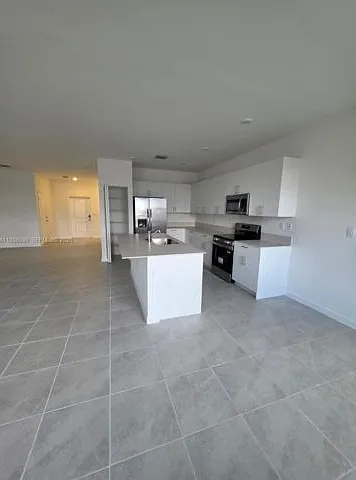19571 SW 339th Ter — Photo 5