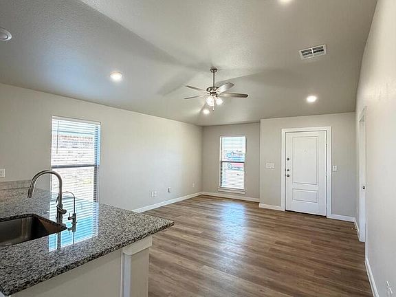 4th image of 6009 Monahans Rd