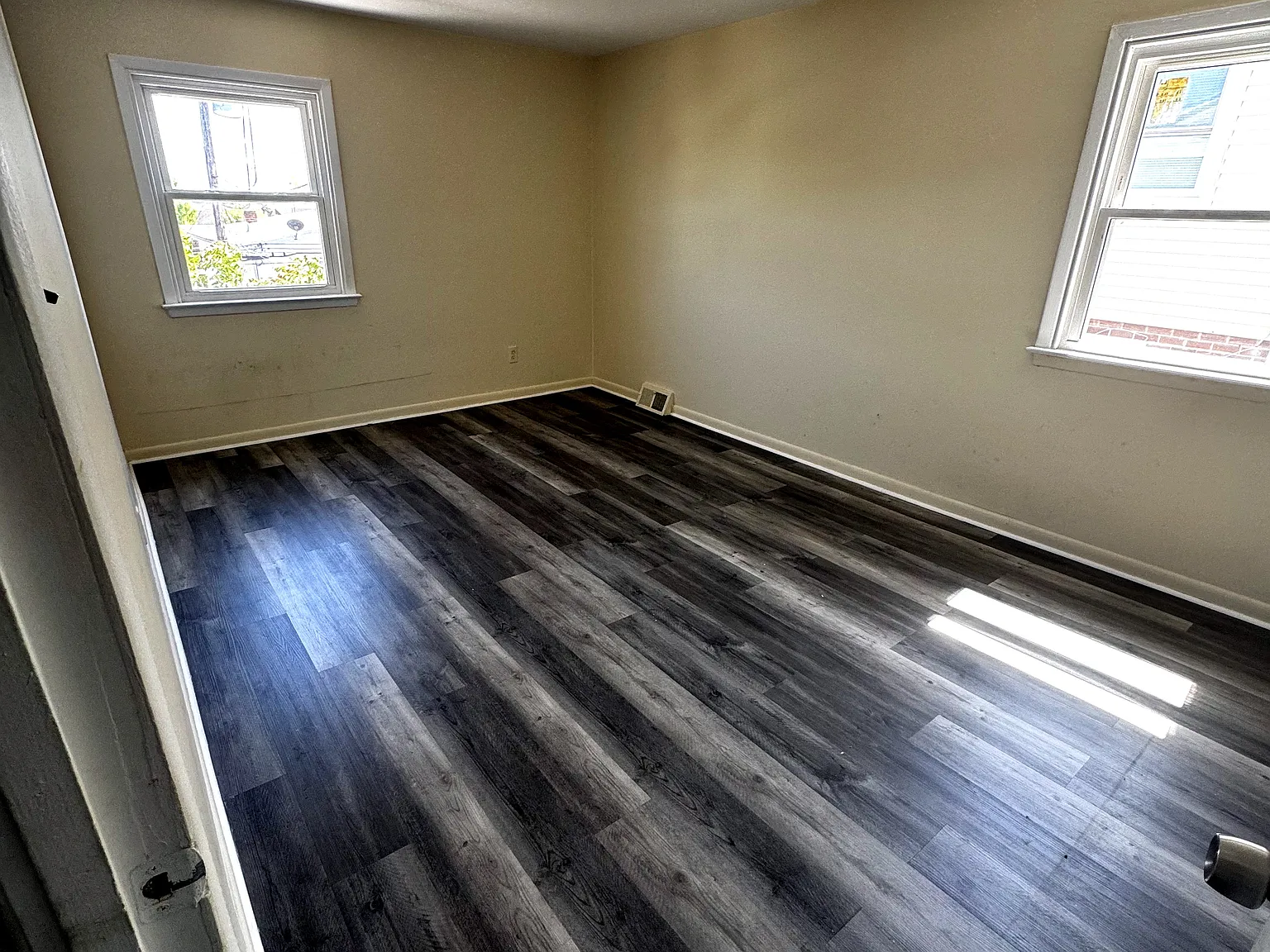 2 bed, 1100 sqft, $1,600 — Photo 4