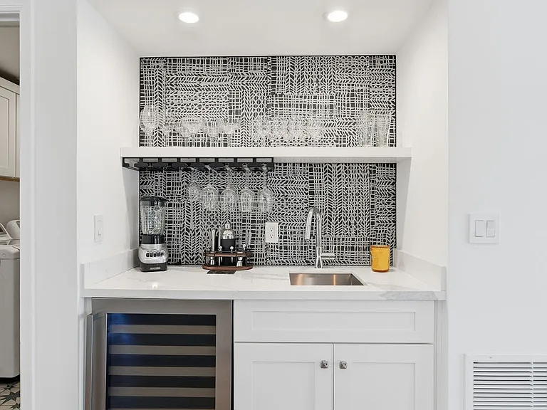 10636 E Desert Cove Ave — Photo 28