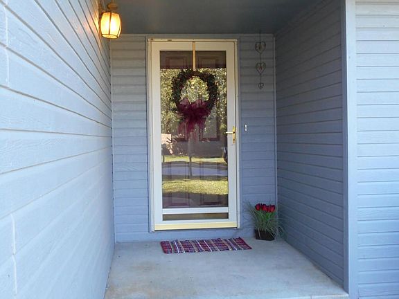 2nd image of 3681 S Parkmont Ave