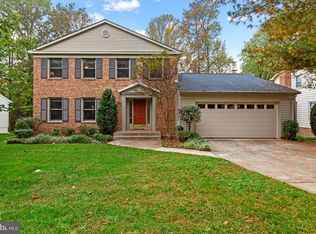 5608 Meridian Hill Pl, Burke, VA 22015
