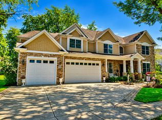 706 Wehrli Dr, Naperville, IL 60540