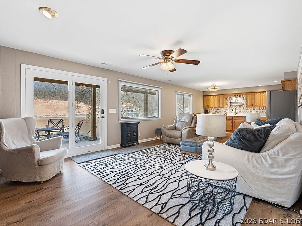 1st image of 251 Glenroth Dr
