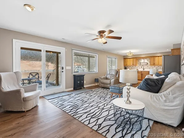 251 Glenroth Dr, Camdenton, MO 65020