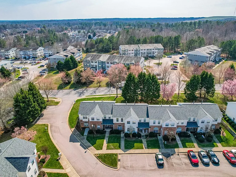 2120 Piney Brook Rd #103 — Photo 27