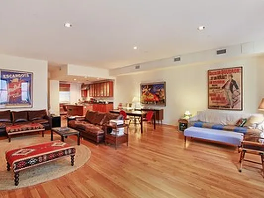 Sold by Corcoran | media 32