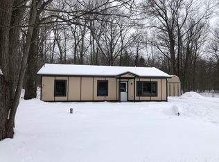 6241 Kellogg Dr, Gaylord, MI 49735