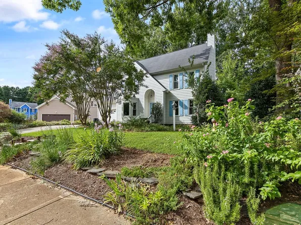 303 Cary Pines Dr, Cary, NC 27513