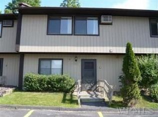 905 Chelsea Cv S, Hopewell Junction, NY 12533