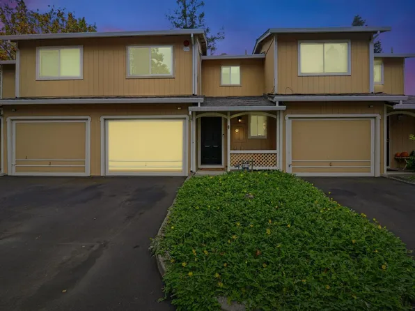 125 Acorn Drive, Petaluma, CA 94952