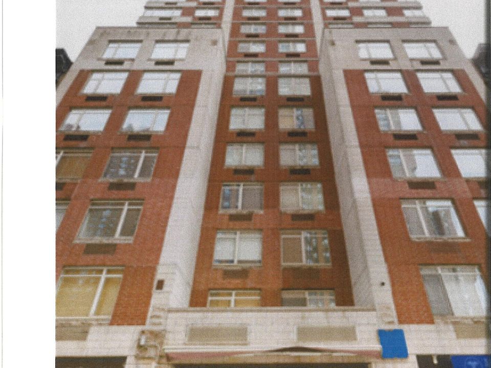 1st image of 1760 2nd Ave