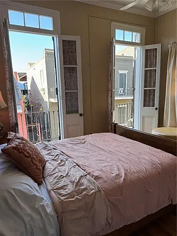 430 Burgundy St — Photo 10