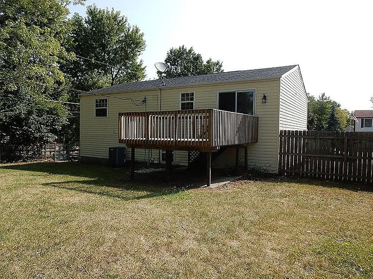 5067 Carter Ct — Photo 19