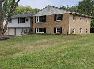 1270 Fairlawn Ave #1270, Louisville, OH 44641