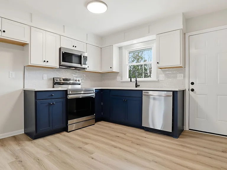 234 Hartley Rd — Photo 2