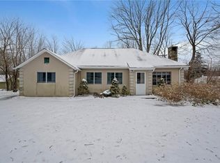 11 Hilltop Ln, Brewster, NY 10509