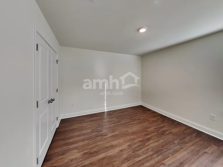 589 Summit View Ln — Photo 18