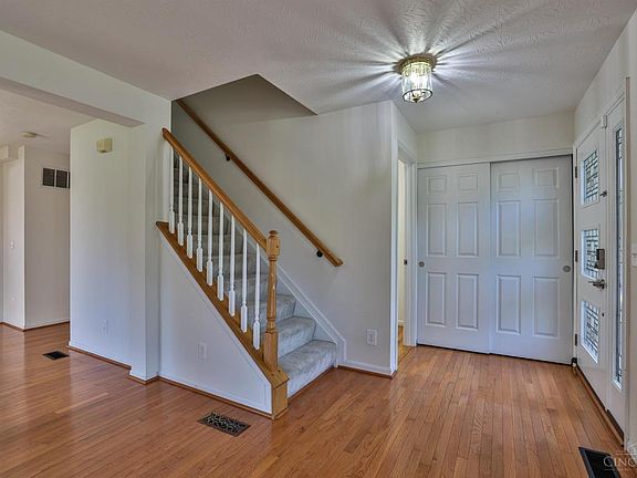 4th image of 6309 Hedgerow Dr