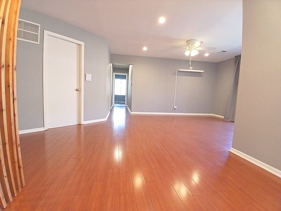 5th image of 6790 180th St APT 2