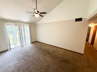20 Knights Cove Apartments, Columbus, MS 39705