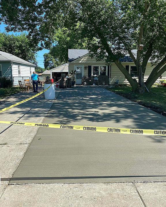 2nd image of 686 Stanley Ave