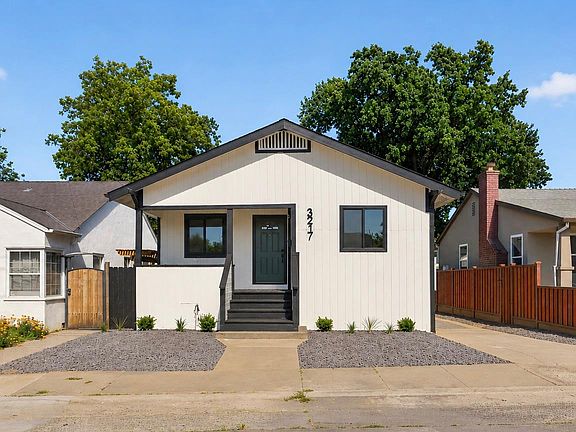 4th image of 3217 43rd St