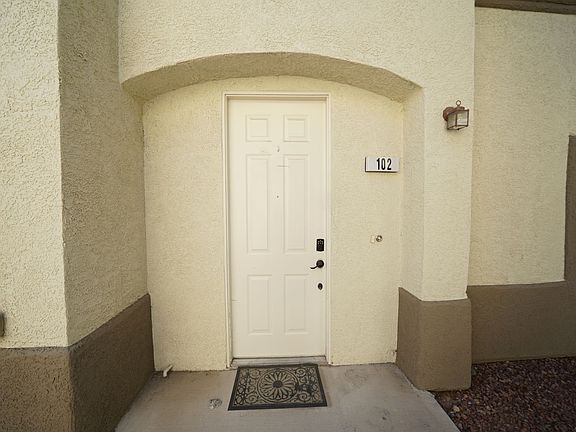 4th image of 6313 Beige Bluff St Building 102-123