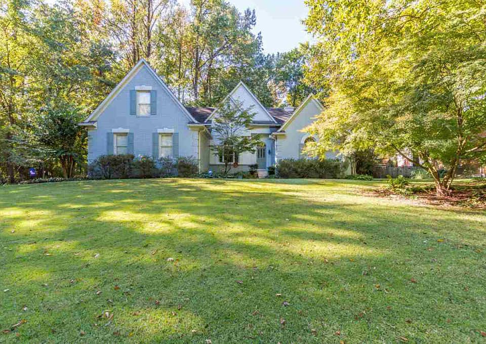 1st image of 2247 Woodruff Dr